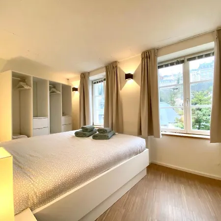 Modern 1br - City Center W Panoramic View *